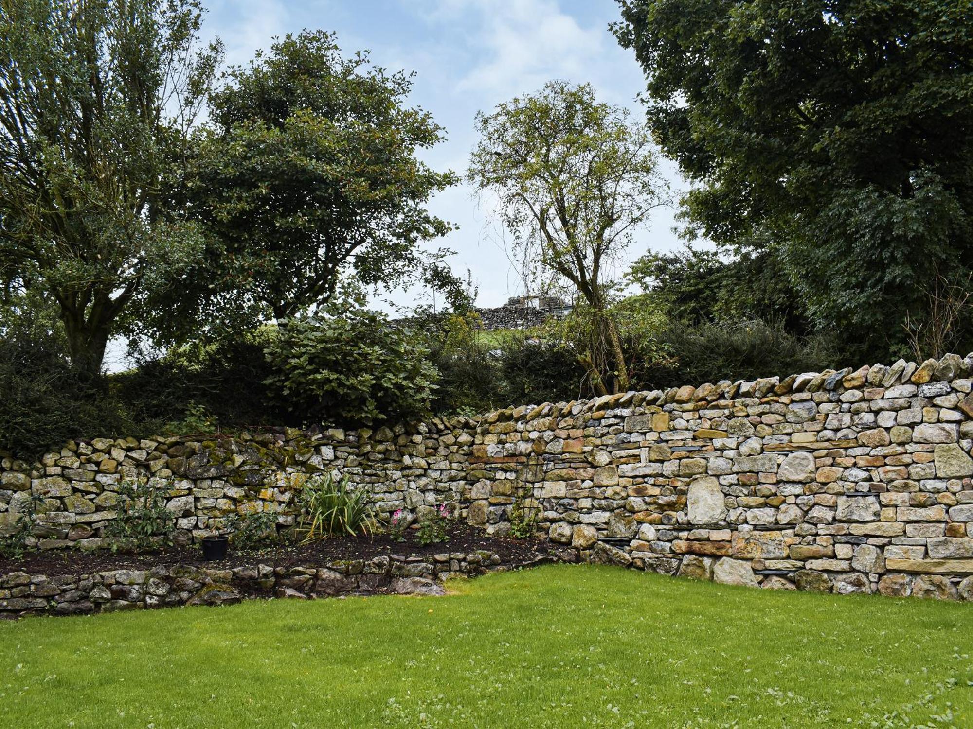Balderstones Barn Holiday home *
